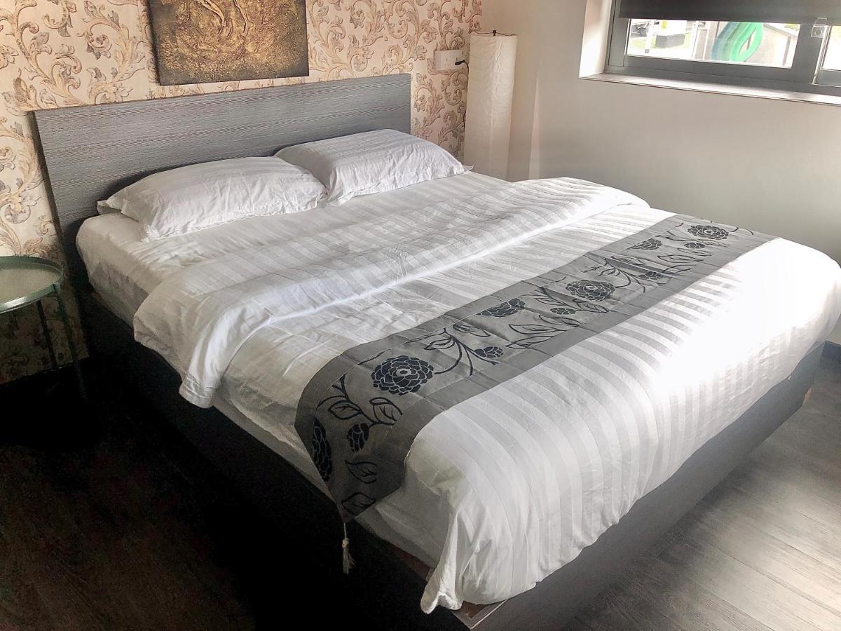 سنغافورة Jjh Serviced Apartments Near Serangoon Mrt المظهر الخارجي الصورة